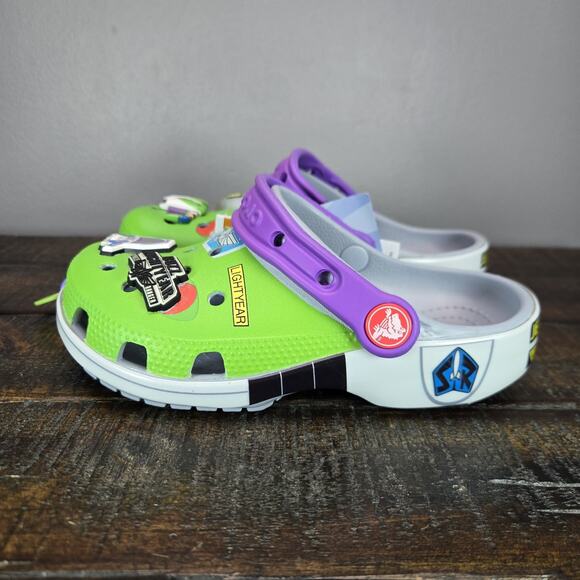 CROCS Kids Sandals in Green and Purple - Picture 6 of 11